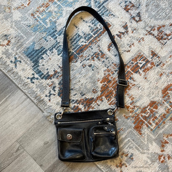 Vintage Roots leather tribal bag - Picture 2 of 6